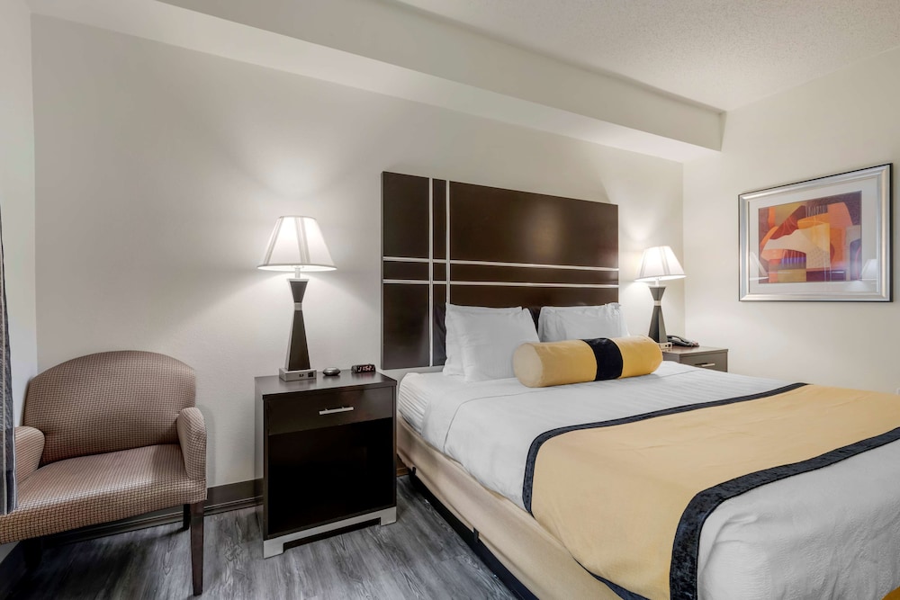 Best Western Plus Rockwall Inn & Suites - photo 7