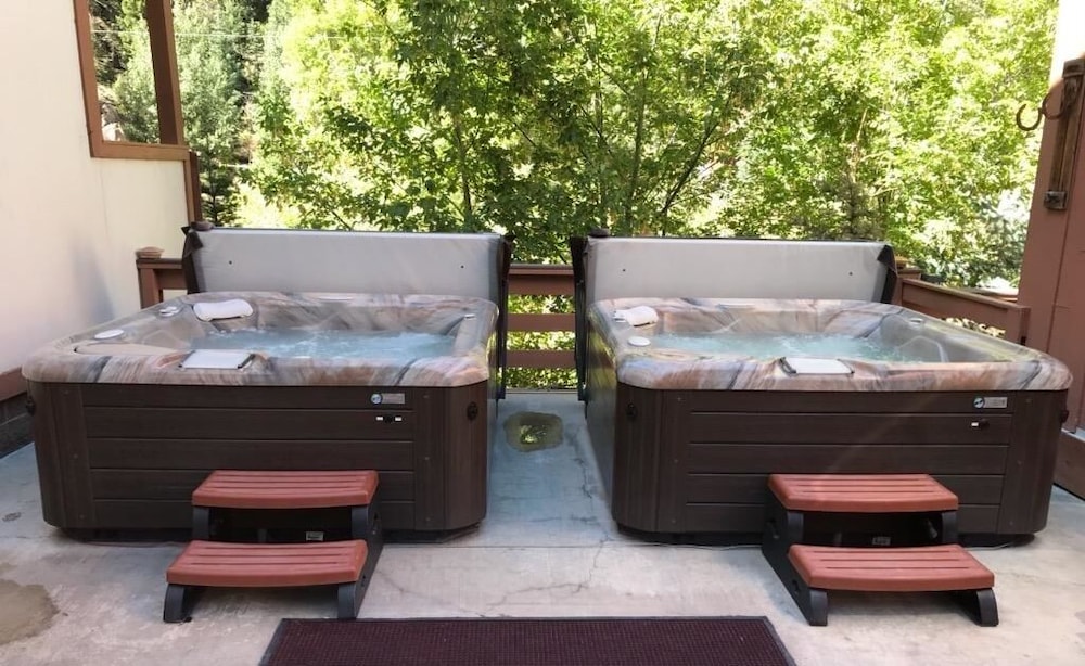 Hot Springs Inn - photo 52