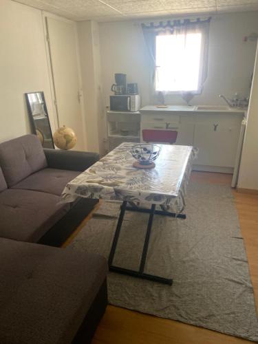 Petit Logement Confortable Dans Le Gers — hotel in Mirepoix