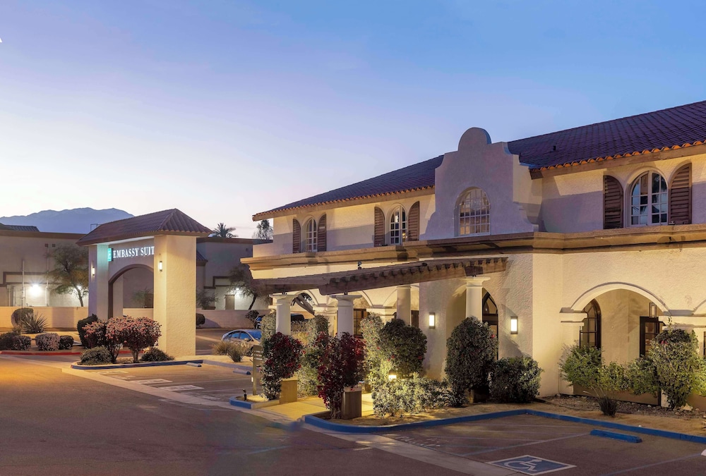 Embassy Suites by Hilton Palm Desert - photo 44