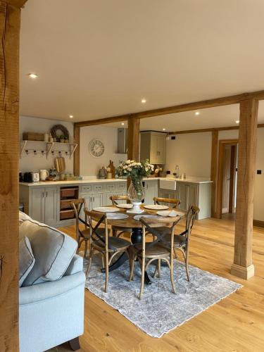Hideaway Barn Coltishall Norfolk broads — hotel in Coltishall