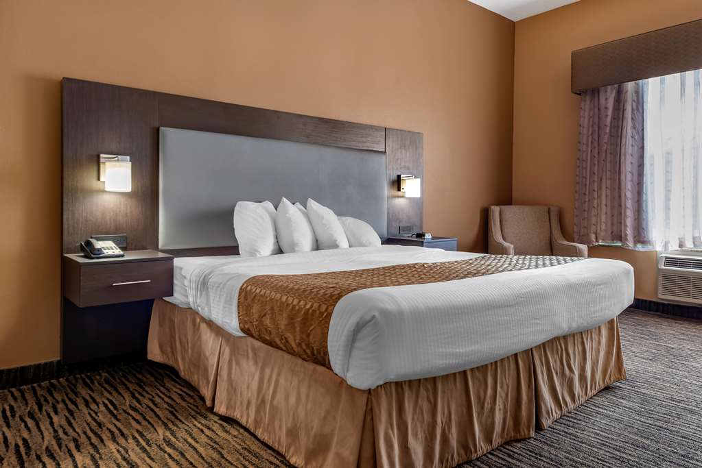Best Western The Inn At The Fairgrounds - photo 20