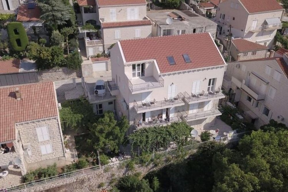 Begovic Guest House One Bedroom Apartment