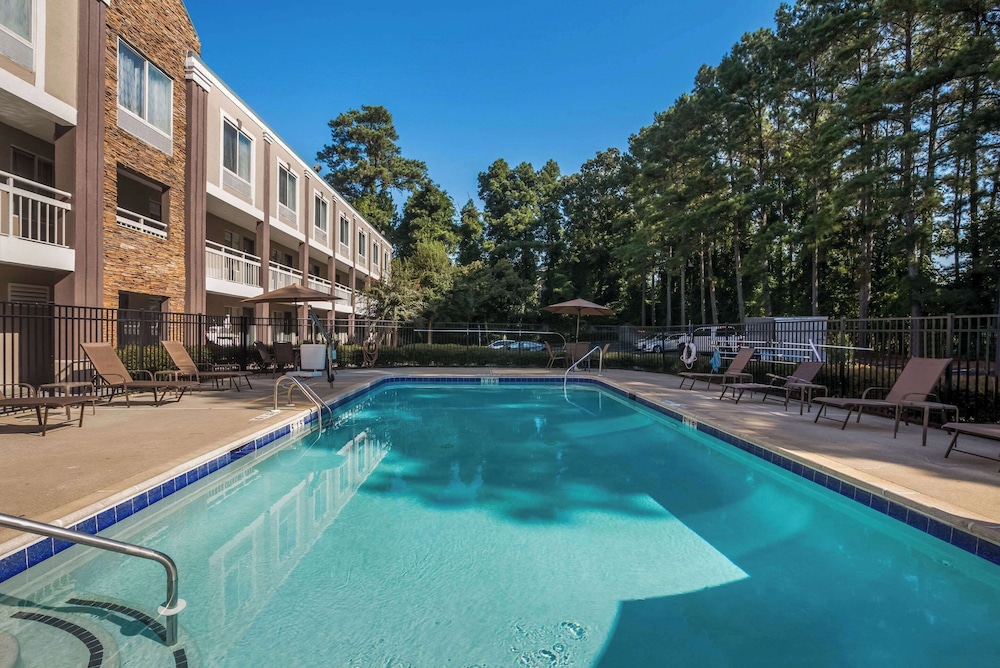 Quality Inn Atlanta Northlake - photo 23