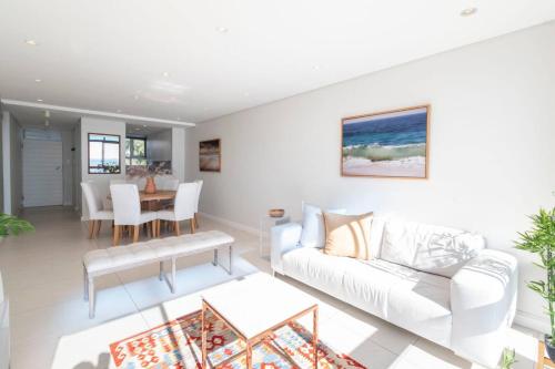King & Queen Bed Sea View Promenade Fast Wifi