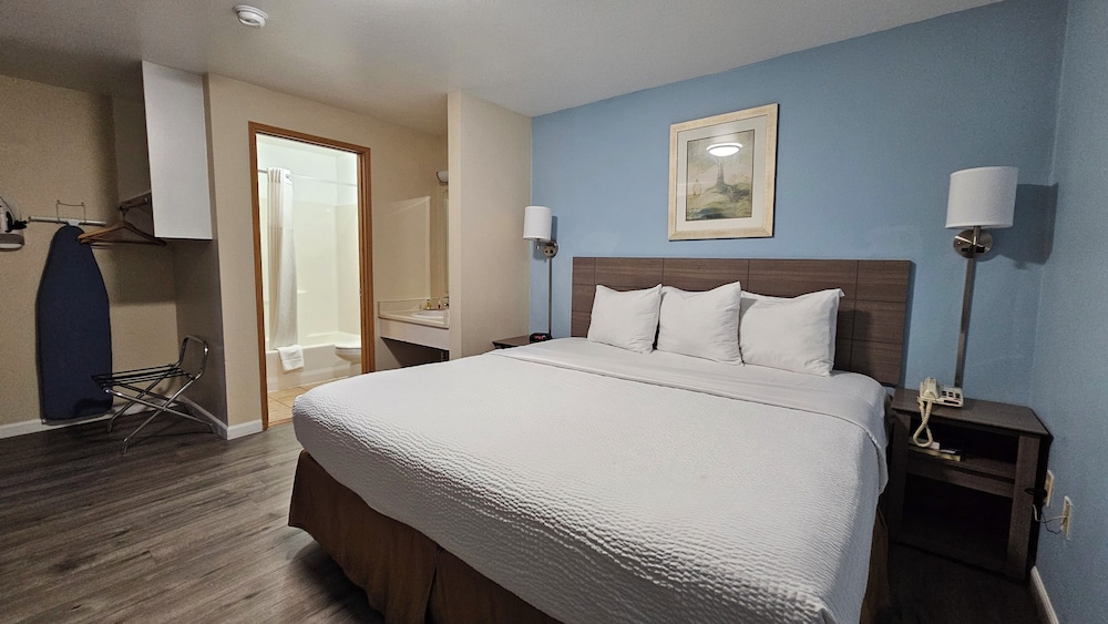 Travelodge by Wyndham Wenatchee - photo 11
