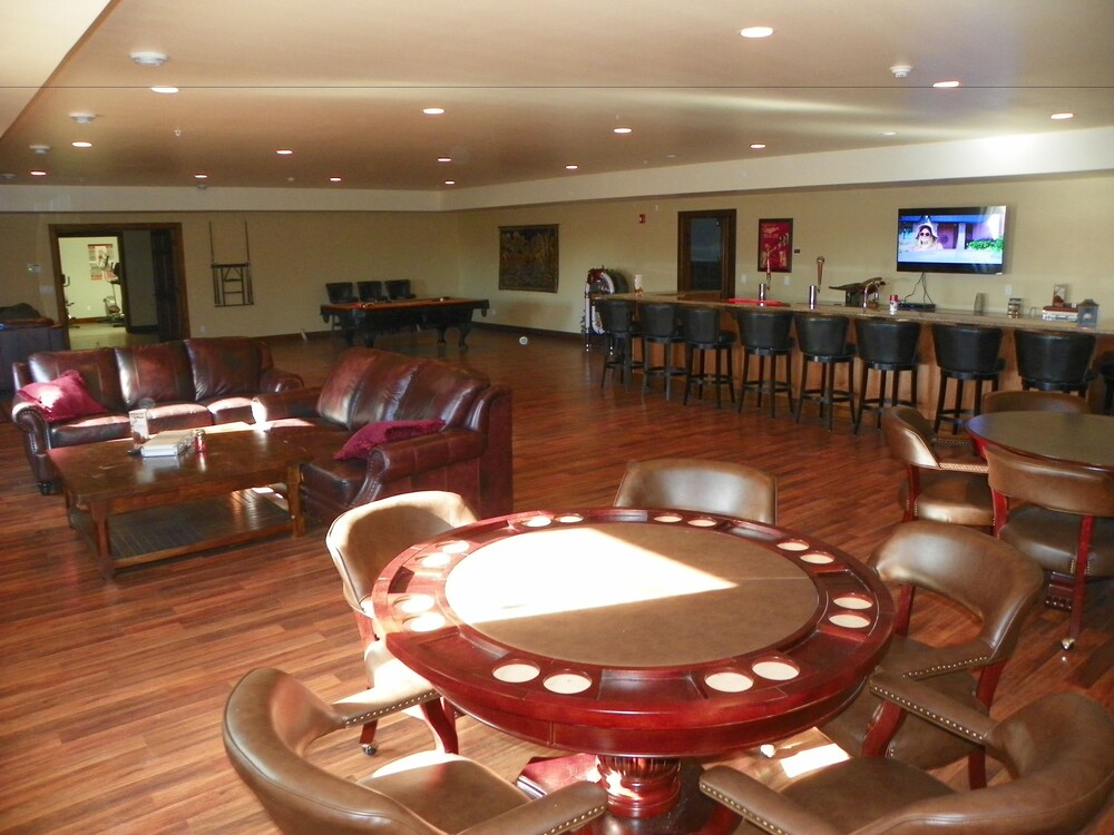 Dakota Prairie Lodge & Resort - photo 15