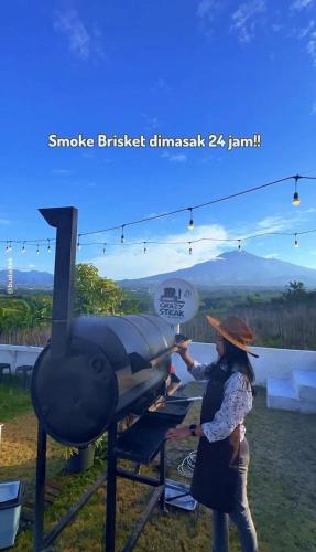 Crazy Steak Resort Glamping Villa Resto 24h — Batu — photo 5