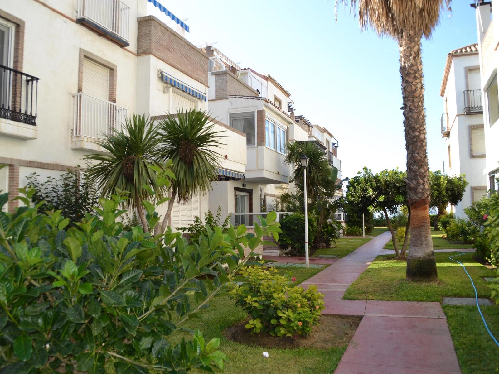 Complejo Laguna Beach — hotel in Torrox