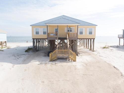 Sorelle - carbon neutral hotel in Dauphin Island