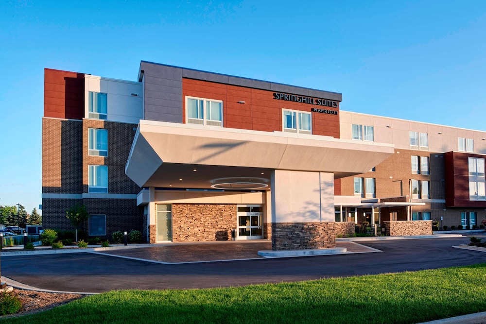 Springhill Suites Grand Rapids West - photo 27