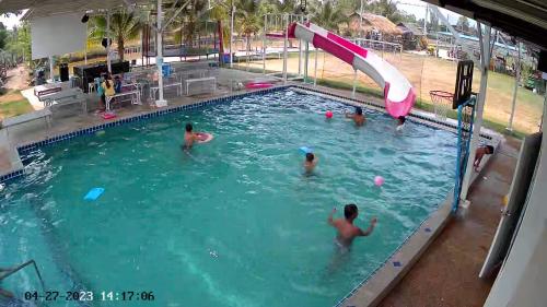 VicaWorld - carbon neutral hotel in Prathai