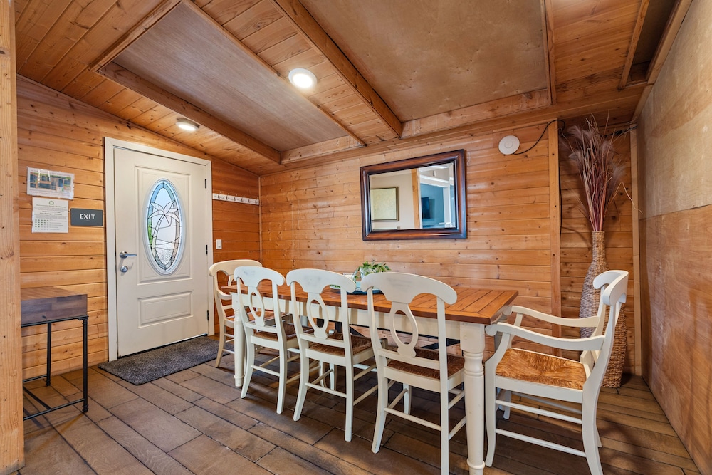 Good Life Vacation Rental Resort - photo 101