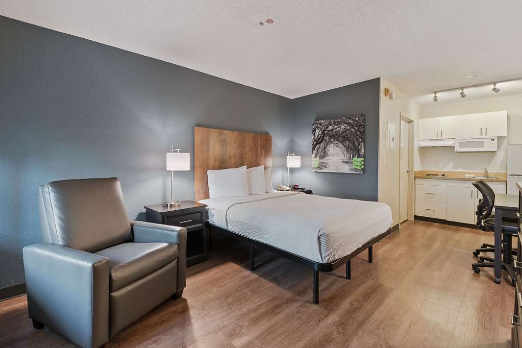 Extended Stay America Suites Miami Airport Blue Lagoon - photo 24