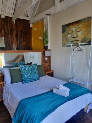 Yello Hotel - last minute hotel in Cape Town