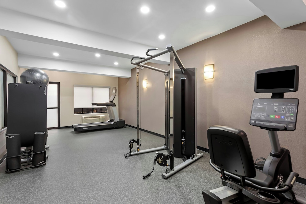 Courtyard by Marriott Chicago Southeast Hammond - photo 19