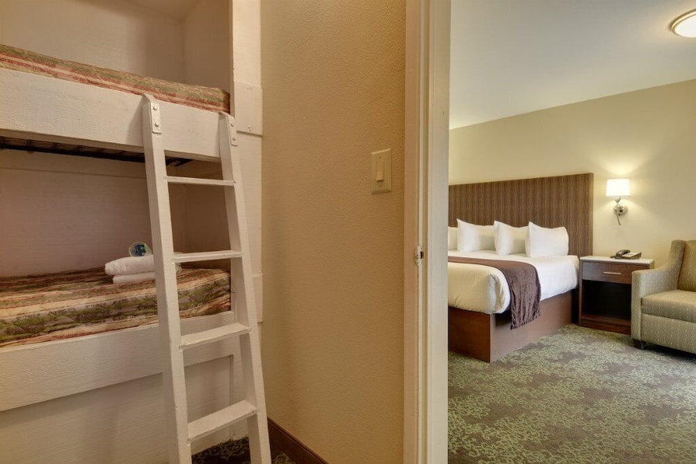 Vagabond Inn Bishop - photo 10