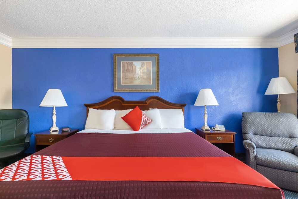 OYO Hotel Rome GA Historic District - photo 9