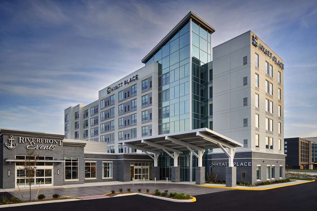 Hyatt Place Wilmington Riverfront - photo 3