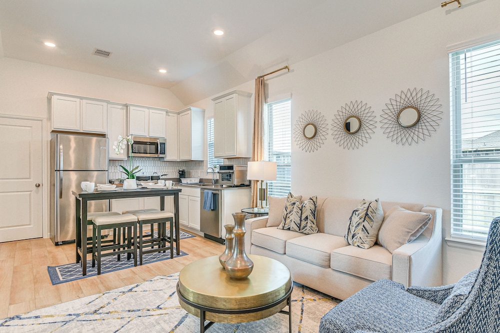 Rosenberg Apartment 10 Mi to Smithers Lake — 4-Star Luxury Hotel in Richmond, United States