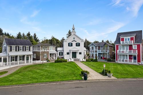 Soothes the Sol by Seabrook Hospitality in Huntington Beach, United States