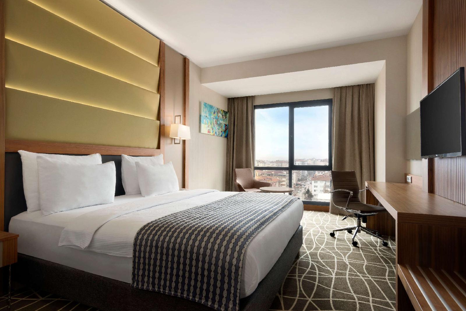 Travelodge By Wyndham Waukegan Gurnee - photo 3