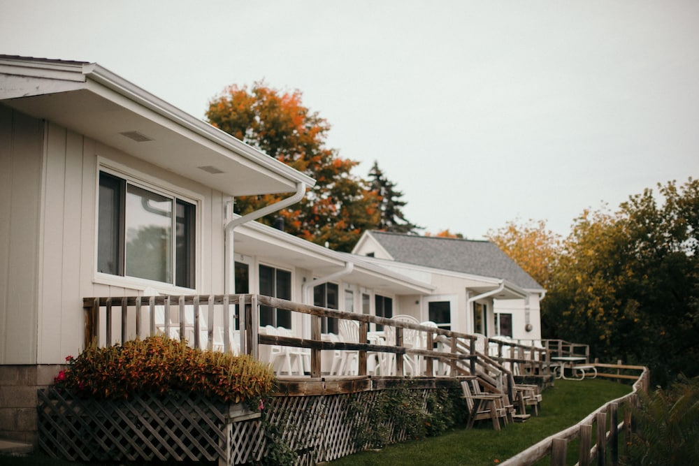 Seagull Bay Motel - last minute hotel in Bayfield