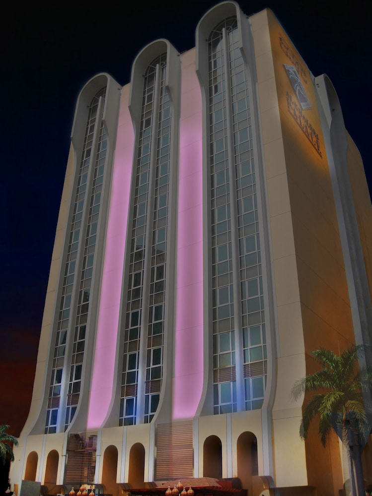Al Khaleej Plaza Hotel