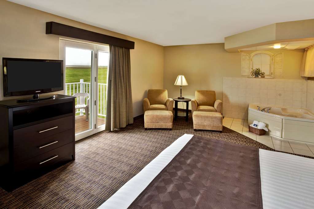 AmericInn by Wyndham Beaver Dam - photo 29