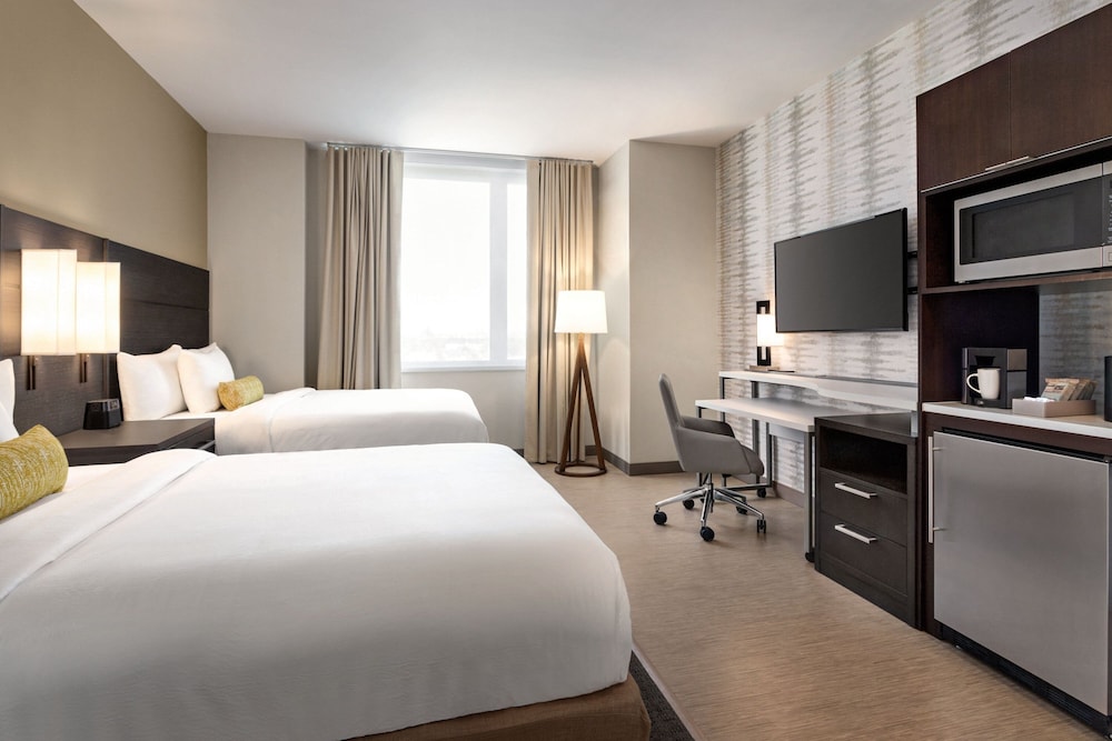 Residence Inn by Marriott New York JFK Airport - photo 10