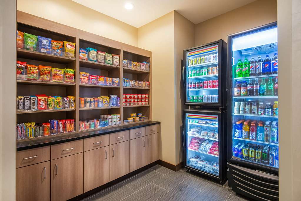 La Quinta Inn & Suites by Wyndham Morgantown - photo 63