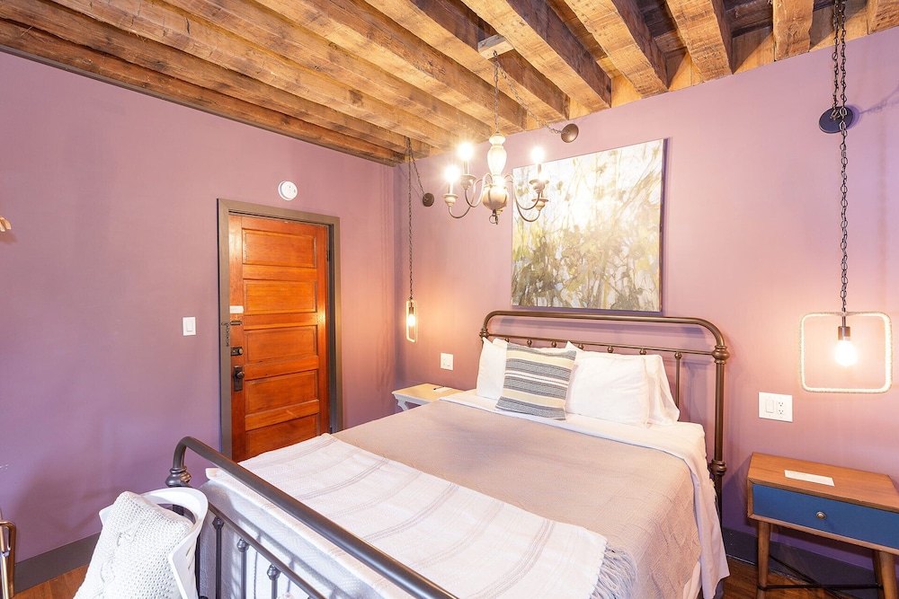 The Inn At Warm Springs - photo 22