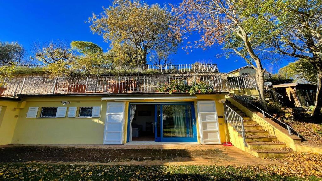 spoleto Splash : Cisterna sleeps 2 3 wifi aircon Beautiful Views all Around — 4-Star Luxury Hotel in Spoleto, Italy