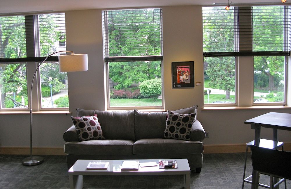 Suites at 118 - photo 12