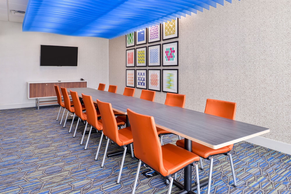 Holiday Inn Express Early by IHG - photo 38