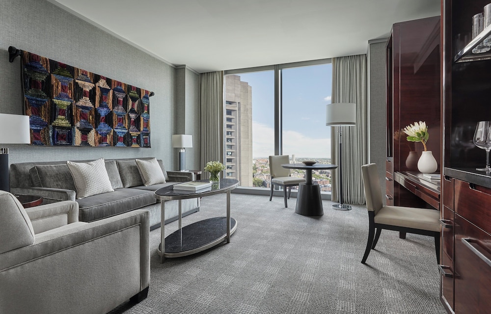 Four Seasons Hotel One Dalton Street Boston - photo 33