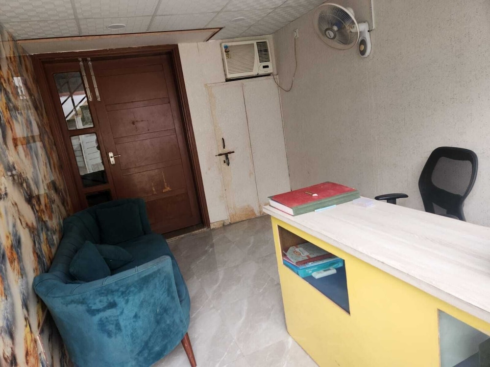Jn Residency - last minute hotel in Gurgaon