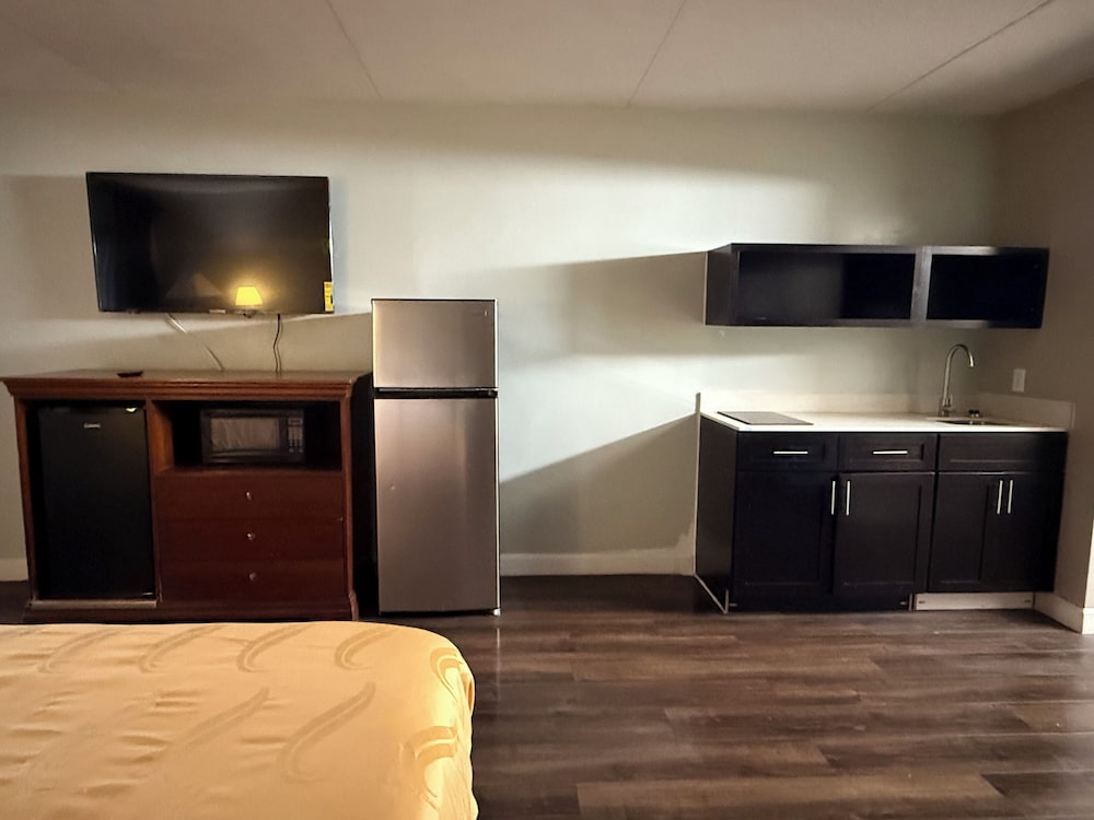 Paris Inn and Suites - photo 12