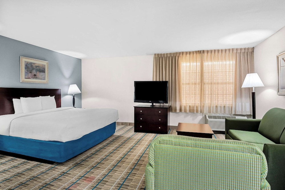 MainStay Suites Addison Dallas - photo 22