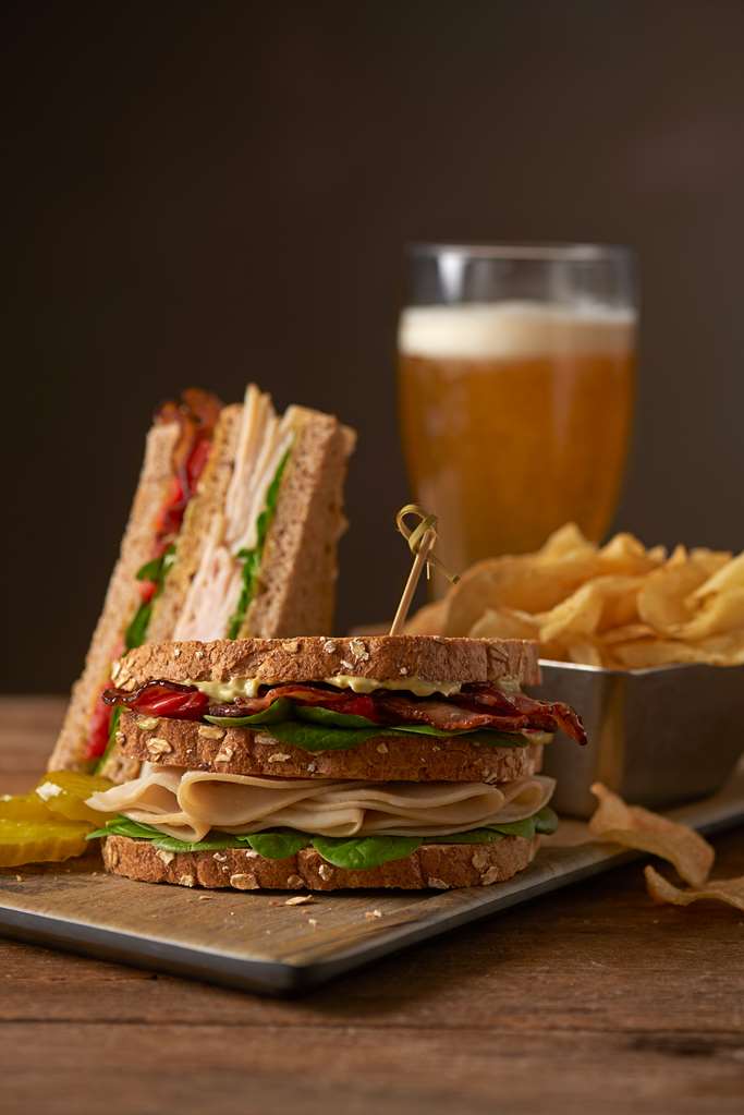 Hyatt Place Lake Mary Orlando North - photo 3