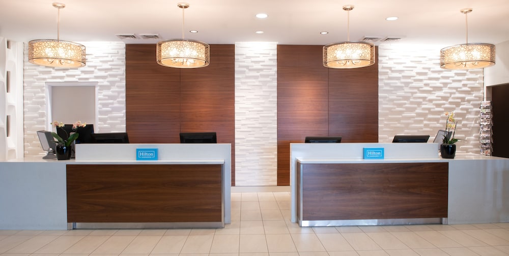 Hilton Arlington National Landing - photo 2