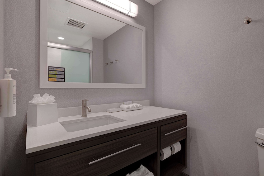 Home2 Suites by Hilton Petaluma - photo 26