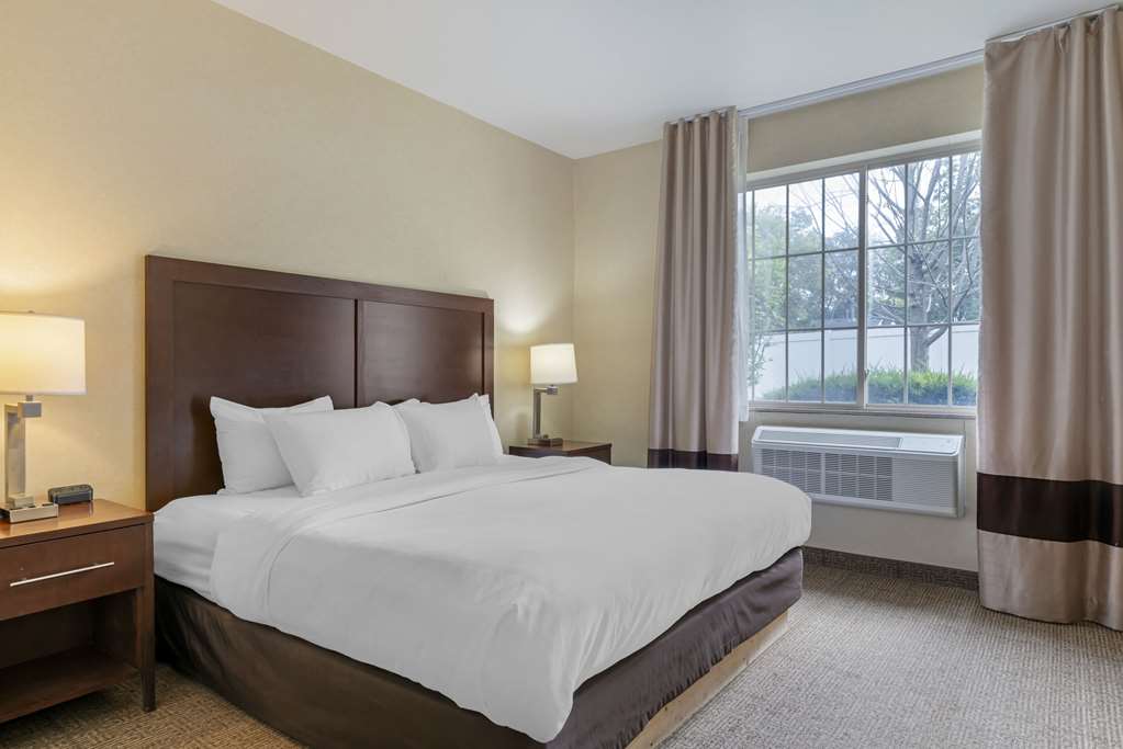 Comfort Suites Lake Geneva East - photo 12