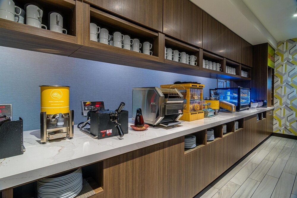 Home2 Suites by Hilton Bolingbrook Chicago - photo 24