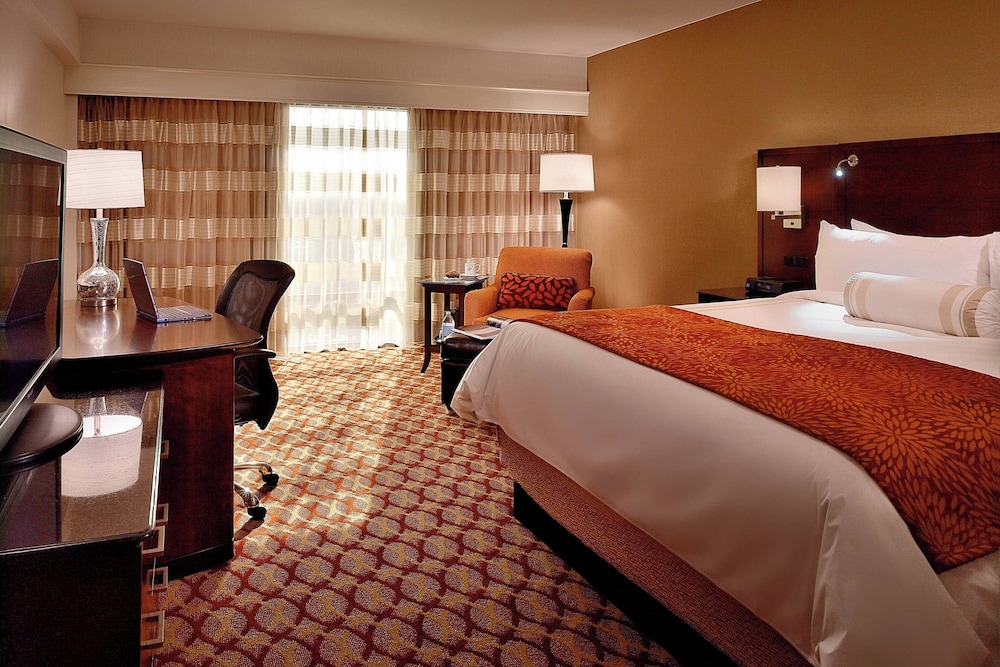 Marriott Louisville East - photo 10