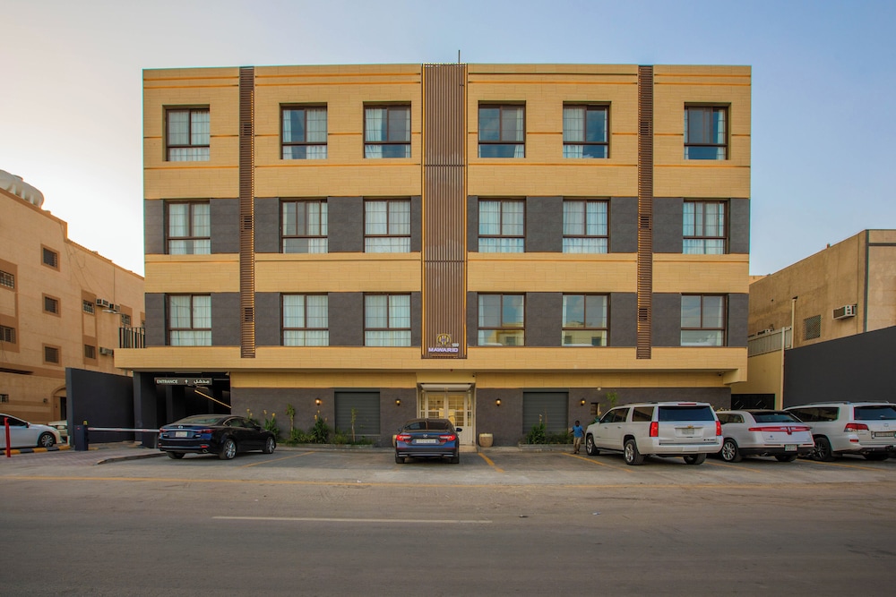 Amber Hospitality Izdihar — 4-Star Luxury Hotel in Riyadh, Saudi Arabia