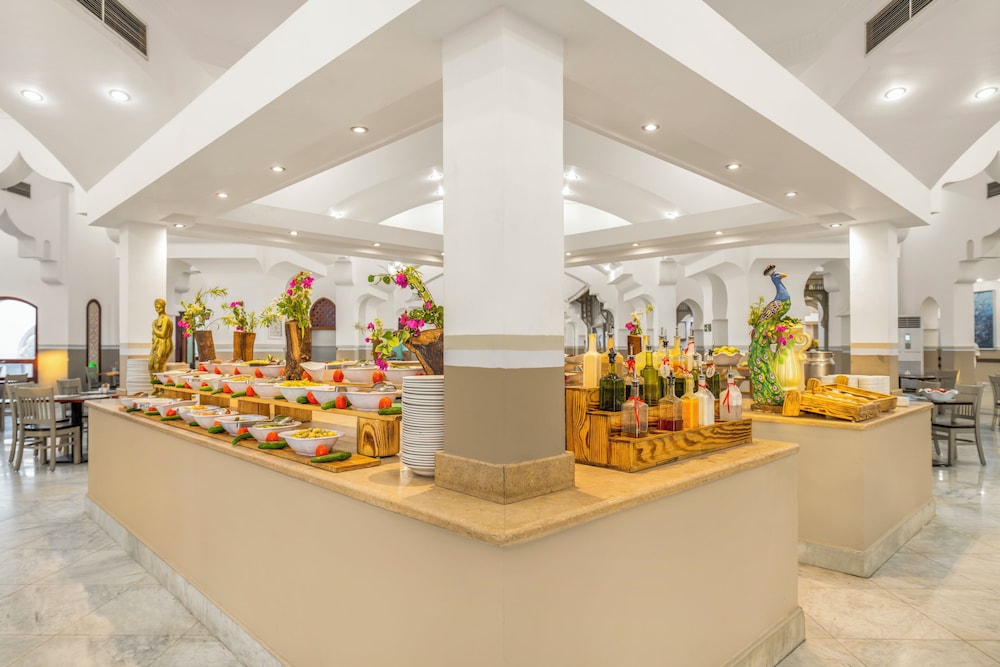 מזון ומשקאות