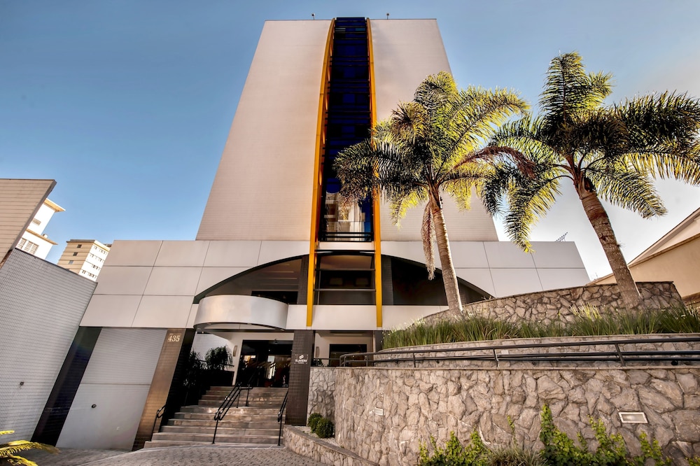 Slim Curitiba Alto da XV by Slaviero Hotéis