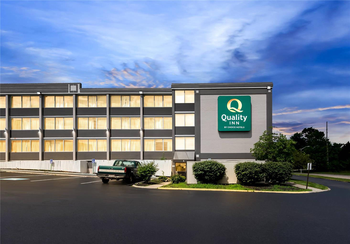 Quality Inn Dayton Airport - photo 5