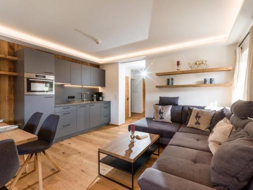 Apartment Mountain View by Apartment Managers — 4-Star Luxury Hotel in Kirchberg In Tirol, Austria